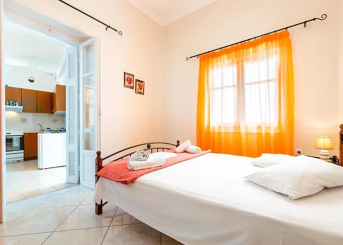 펜션 Town House For 6-16 With Ac *