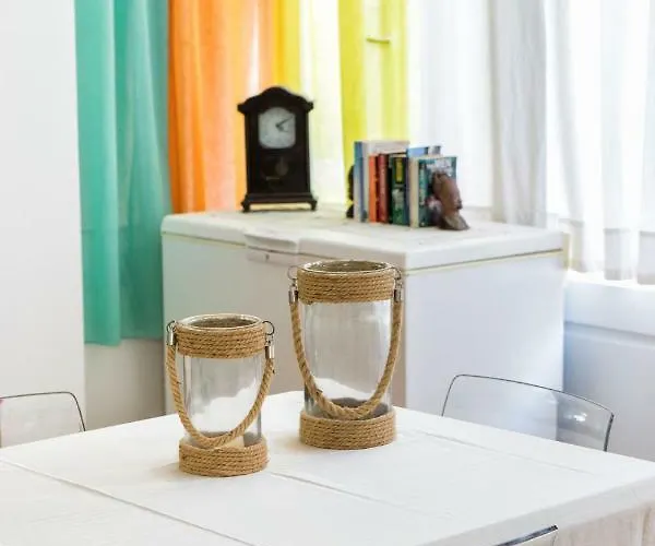 Town House For 6-16 With Ac 펜션 *